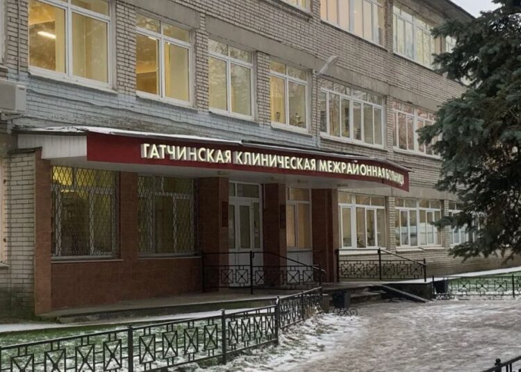 График работы поликлиник и дежурных аптек Гатчины в новогодние праздники 2026